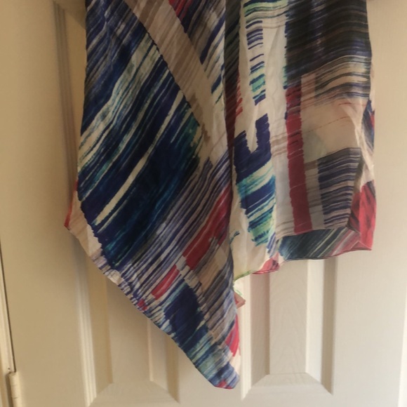 TRYB Asymmetric Short-sleeved Silk Blouse - Picture 3 of 7